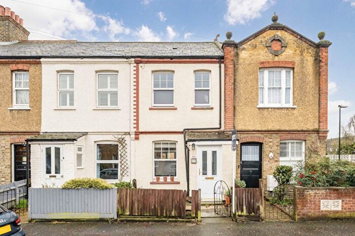 2 Bedroom Property For Sale In Oldfield Road, Hampton, TW12