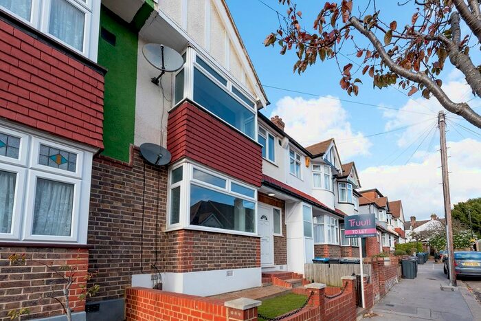 4 Bedroom Terraced House To Rent In Hobart Gardens, Thornton Heath, CR7