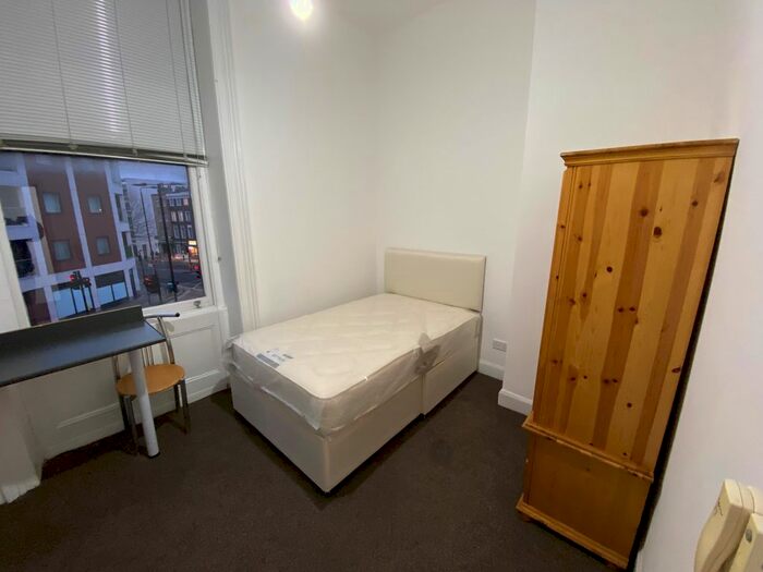 Studio To Rent In York Way, Camden / Kings Cross, N7