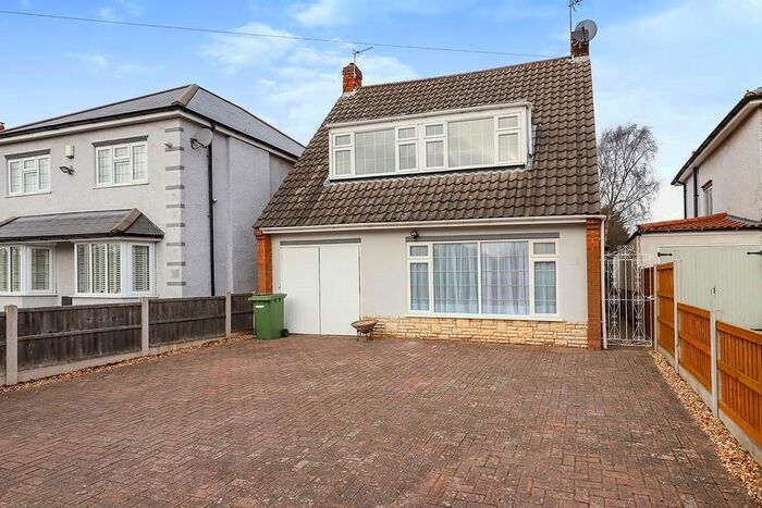 3 Bedroom Detached House To Rent In 202 A Trysull Road, Wolverhampton WV3