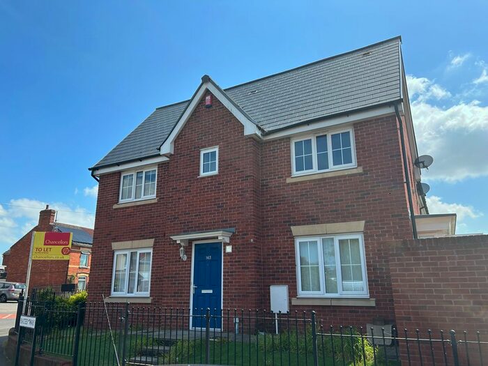 3 Bedroom Property To Rent In Moredon Road, Swindon, SN2