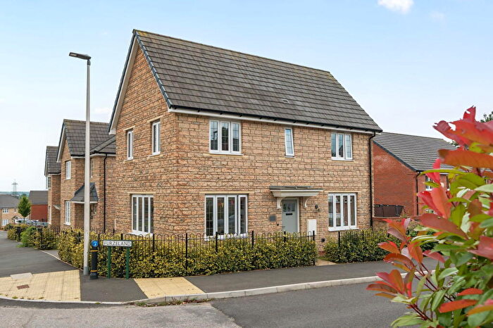 3 Bedroom Detached House For Sale In Furzeland, Filham Chase, Ivybridge, PL21