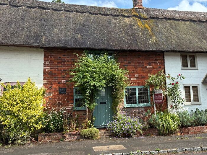 1 Bedroom Cottage For Sale In Water Stratford, Buckingham, MK18