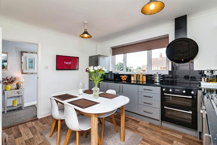 2 Bedroom Detached Bungalow For Sale In Oulton Road, Lowestoft, NR32