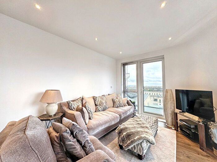 1 Bedroom Flat For Sale In Brannigan Way, Hallington Court, HA8