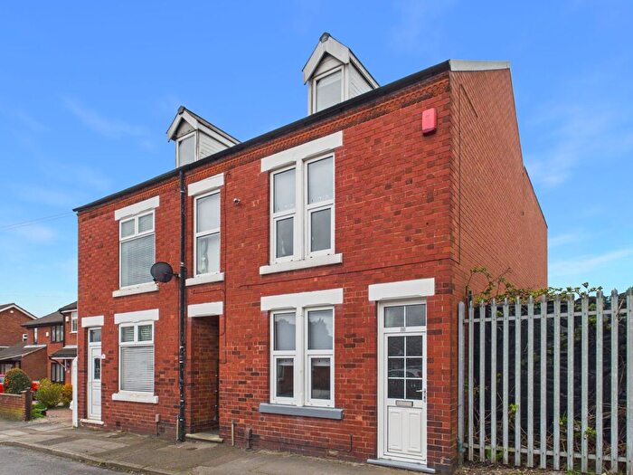 3 Bedroom Semi Detached House For Sale In Phoenix Street, Sutton-In-Ashfield, Nottinghamshire, NG17