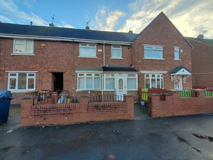 3 Bedroom Semi-Detached House To Rent In Queen Elizabeth Drive, Houghton Le Spring, DH5