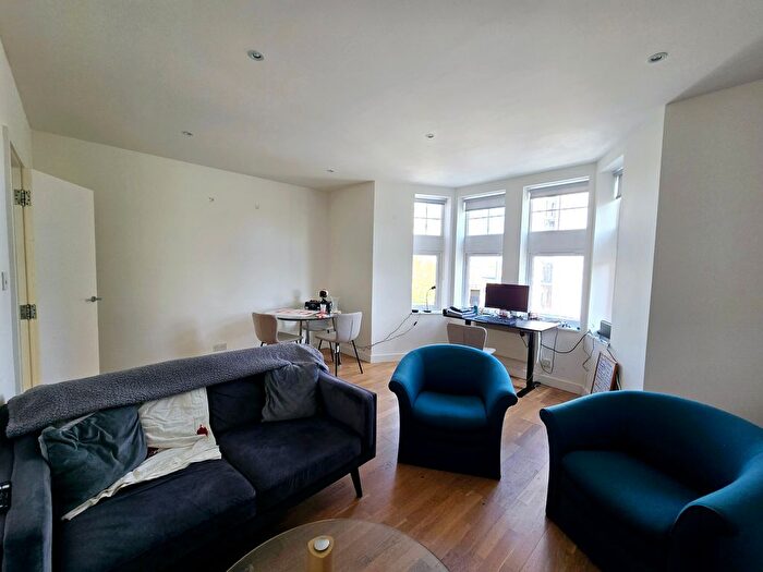 1 Bedroom Flat To Rent In Old Kent Road, Bermondsey, SE15
