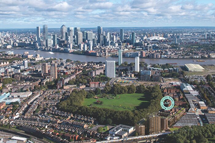 1 Bedroom Duplex To Rent In Neptune Wharf, London, SE8