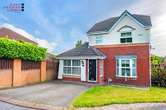 3 Bedroom Detached House For Sale In Broadlands, Rotherham, S66