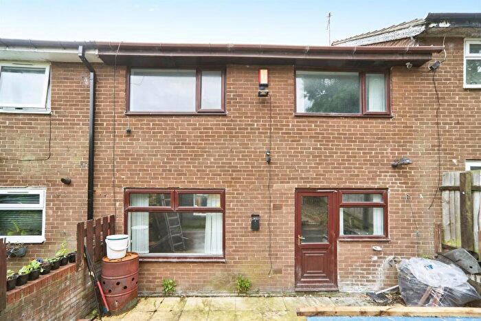 3 Bedroom Terraced House For Sale In Bawn Approach, Leeds, LS12