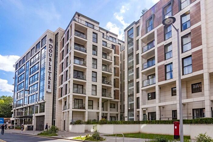 1 Bedroom Flat To Rent In Skerne Road, Skerne Road, KT2