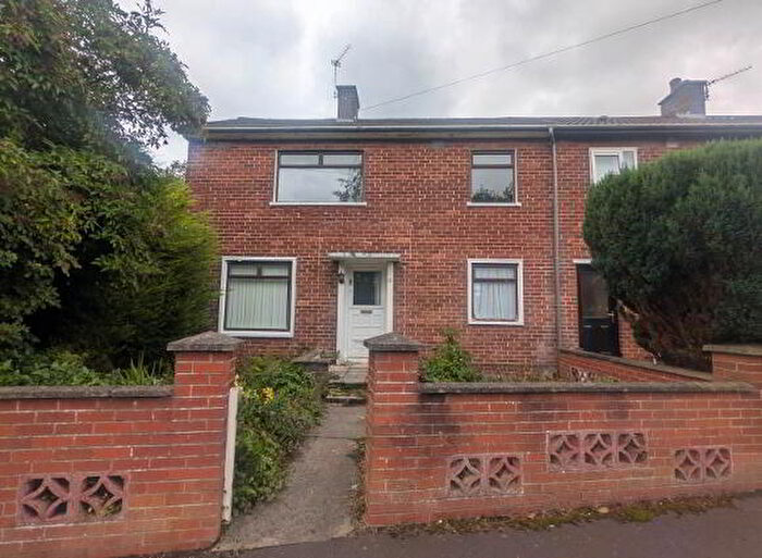 3 Bedroom End Of Terrace House For Sale In Innisfayle Gardens, Belfast, BT15