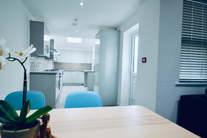 6 Bedroom House To Rent In Talton Road, Liverpool, L15