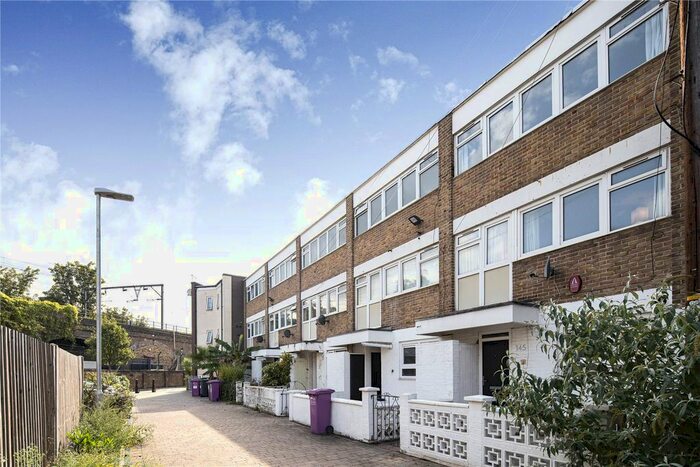 4 Bedroom Detached House To Rent In Zeital House, Bow Common Lane, London, E3