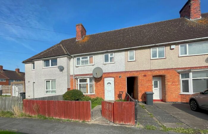 3 Bedroom Terraced House To Rent In Mortimer Way, Leicester, LE3