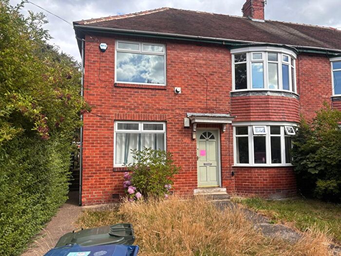 2 Bedroom Flat To Rent In Granville Road, Gosforth, Newcastle Upon Tyne, NE3