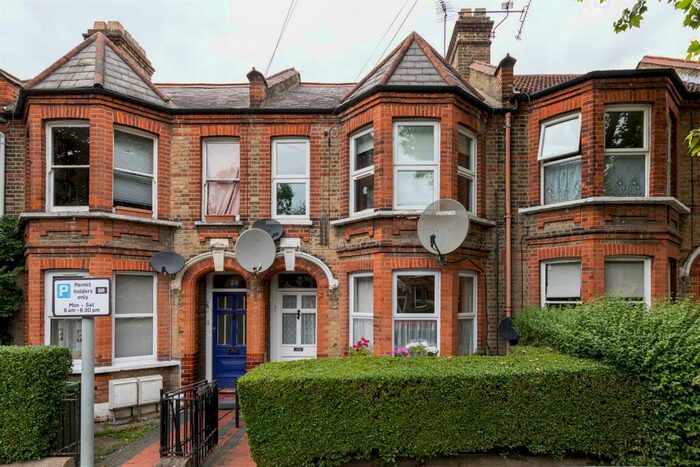 1 Bedroom Flat To Rent In Cornwallis Road, Walthamstow, E17