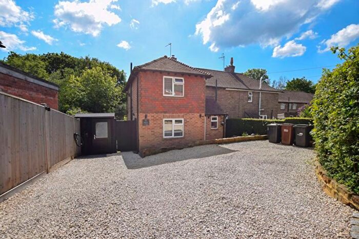 3 Bedroom Semi-Detached House For Sale In Maypole Cottages, High Hurstwood, TN22