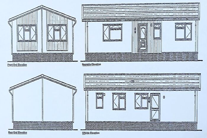 2 Bedroom Park Home For Sale In , Doveshill Mobile Home Park, Barnes Road, Bournemouth, Dorset, BH10