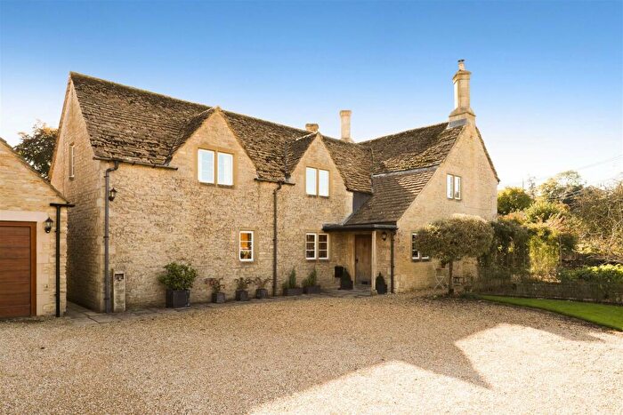 4 Bedroom Cottage For Sale In Kemble, Cirencester, GL7