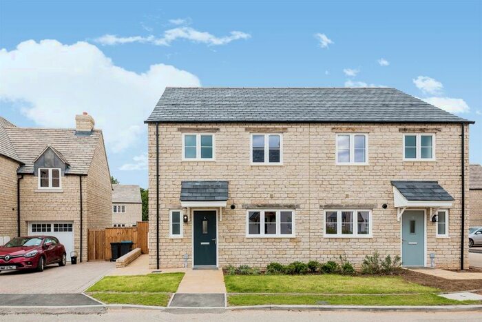 2 Bedroom Semi-Detached House For Sale In Roman Crescent, Stanton Harcourt, Witney, OX29