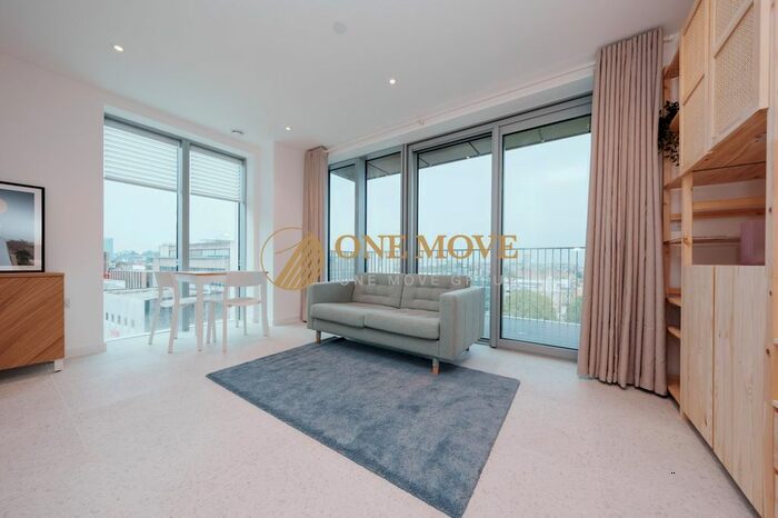 2 Bedroom Flat To Rent In Tapestry Way, Jacquard Point, E1