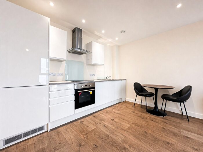 1 Bedroom Apartment To Rent In The Radiant, Kirkstall Road, Leeds, LS3