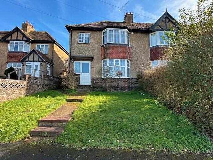 3 Bedroom House To Rent In Widdicombe Way, Brighton, BN2