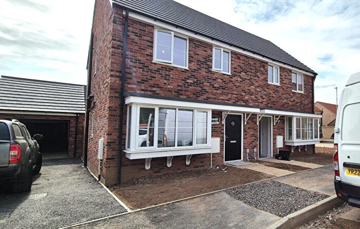 3 Bedroom House To Rent In Gibbons Court, Holbeach, Spalding, PE12