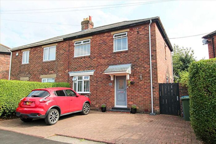 3 Bedroom Semi-Detached House For Sale In Rose Avenue, Nelson Village, Cramlington, NE23