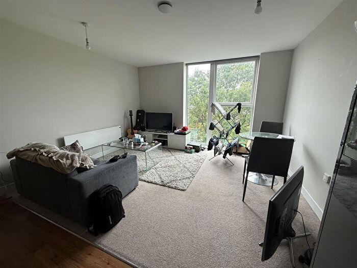 1 Bedroom Flat For Sale In Bridgewater Gate, Woden Street, Salford, M5