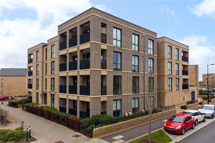 2 Bedroom Apartment For Sale In Osprey Drive, Trumpington, Cambridge, CB2