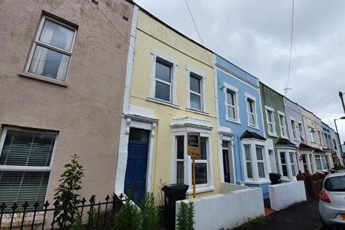 2 Bedroom Property To Rent In Bellevue Road, Bristol, BS4