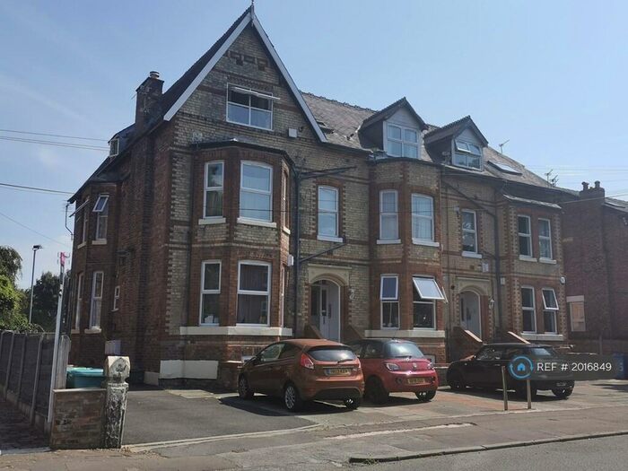 2 Bedroom Flat To Rent In Old Landsdowne Road, Manchester, M20
