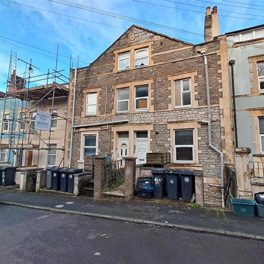 1 Bedroom Flat To Rent In Goolden Street, Bristol, BS4