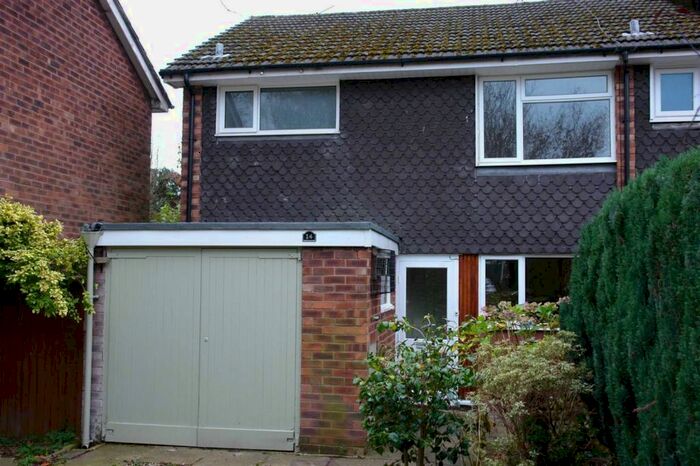 3 Bedroom Semi-Detached House To Rent In Neston Way, Handforth, SK9