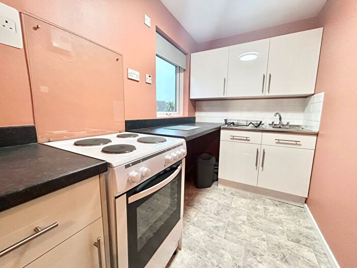 1 Bedroom Studio To Rent In Celia Close, Waterlooville, PO7