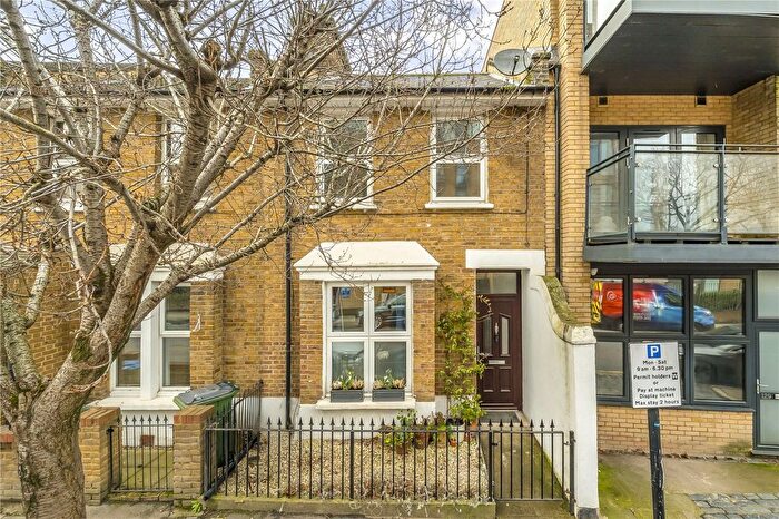 2 Bedroom Terraced House For Sale In Calvert Road, Greenwich, London, SE10
