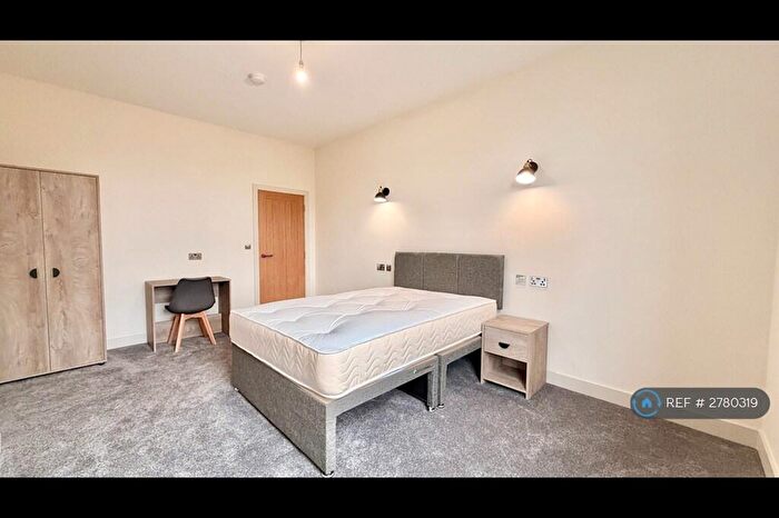 2 Bedroom Flat To Rent In Priory Road, Sheffield, S7