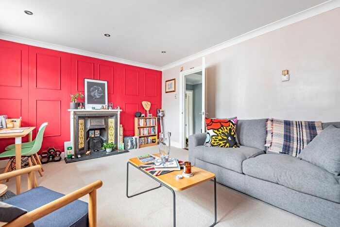 1 Bedroom Flat For Sale In Hyde Street, Winchester, SO23