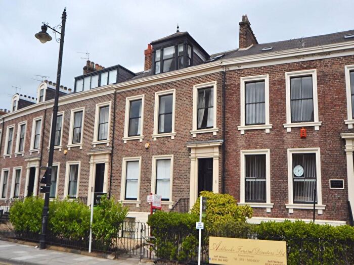 2 Bedroom Apartment To Rent In Grange Crescent, City Centre, Sunderland, SR2
