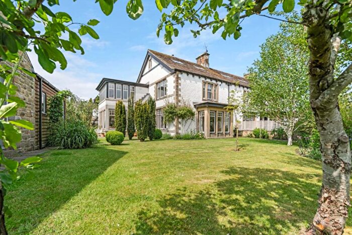 4 Bedroom Semi-Detached House For Sale In Green Head House, Gargrave, BD23