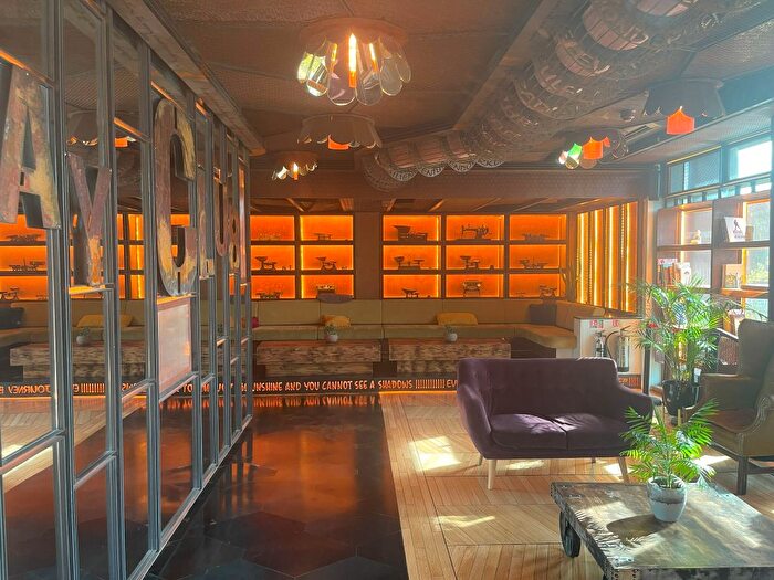 Studio To Rent In Vardon Close, London, W3