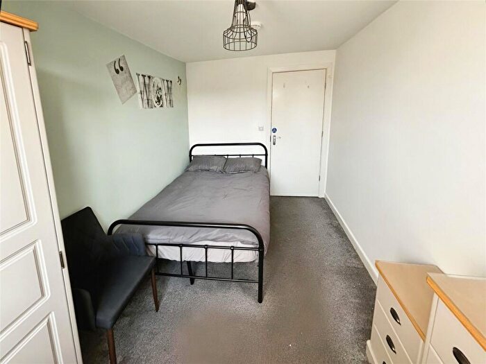 1 Bedroom Property To Rent In Colliery Road, Church Gresley, Swadlincote, Derbyshire, DE11