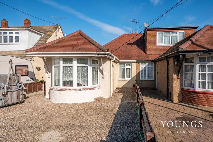 2 Bedroom Semi-Detached Bungalow For Sale In Church Road, Benfleet, SS7