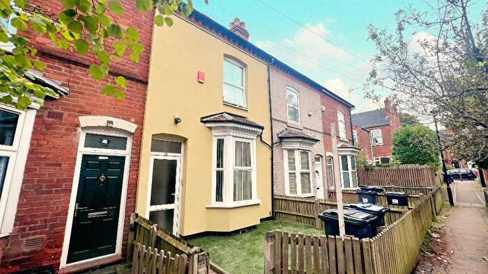 4 Bedroom Terraced House For Sale In Blossom Avenue, Dawlish Road, Selly Oak, Birmingham, B29