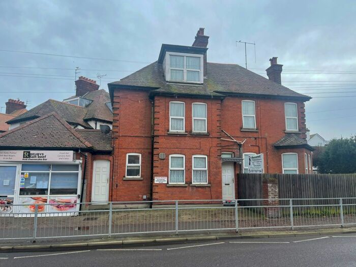 Studio To Rent In West Avenue, Clacton-On-Sea, CO15