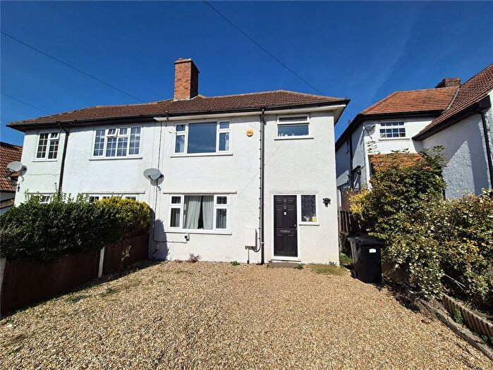 3 Bedroom Semi-detached House For Sale In Vine Road, Green Street Green, Kent, BR6
