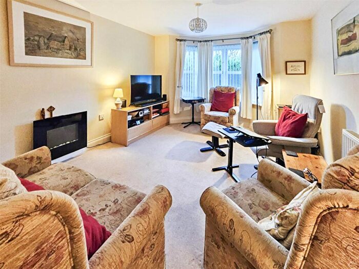 2 Bedroom Flat To Rent In Coltpark Woods, Hamsterley Colliery, Newcastle Upon Tyne, Durham, NE17